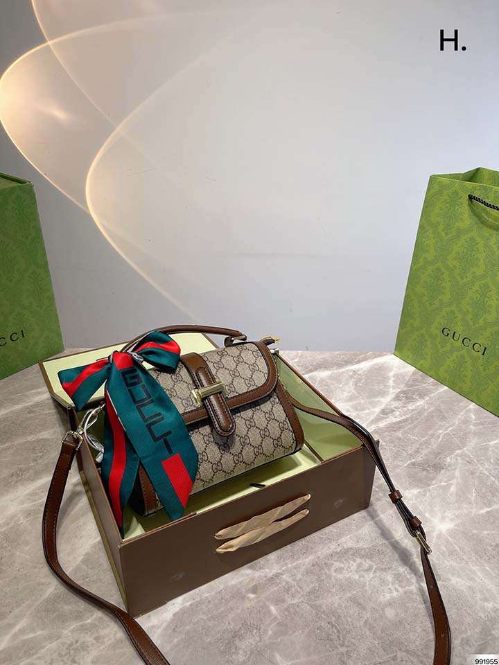 ������ �������p gucci �n���h�o�b�O